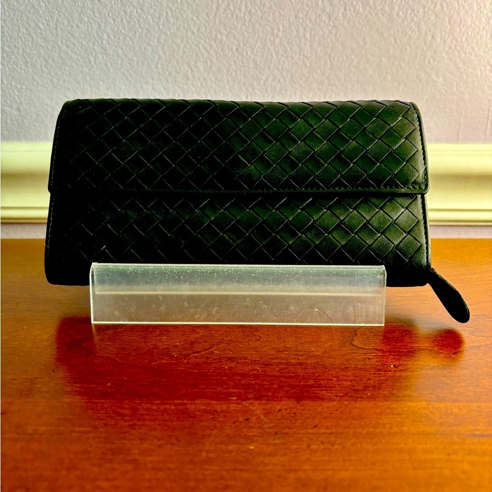 Bottega Veneta Black Intrecciato Leather Long Wallet EUC | Made in Italy